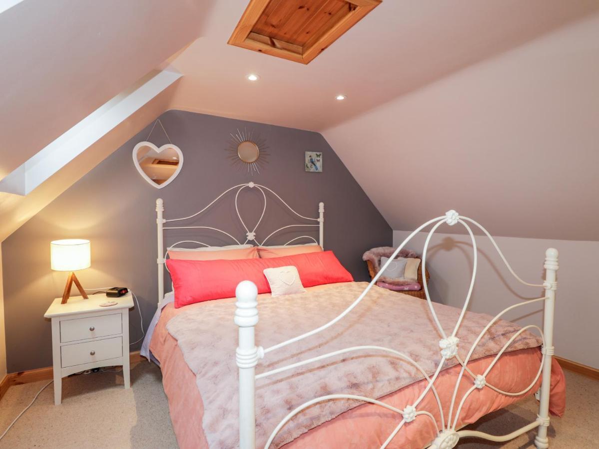Bogindour Cottage Muir of Ord Buitenkant foto